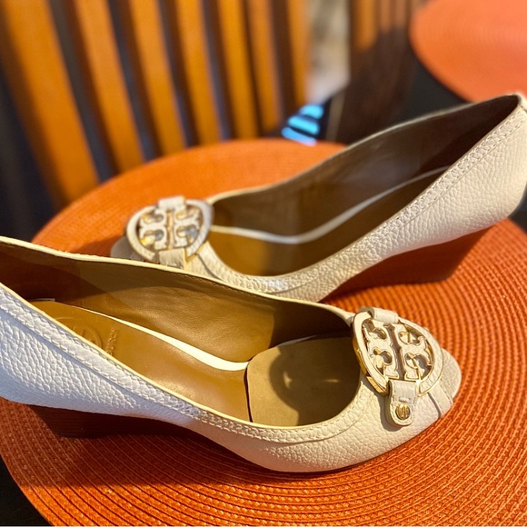 Tory burch wedge off white - Picture 2 of 6